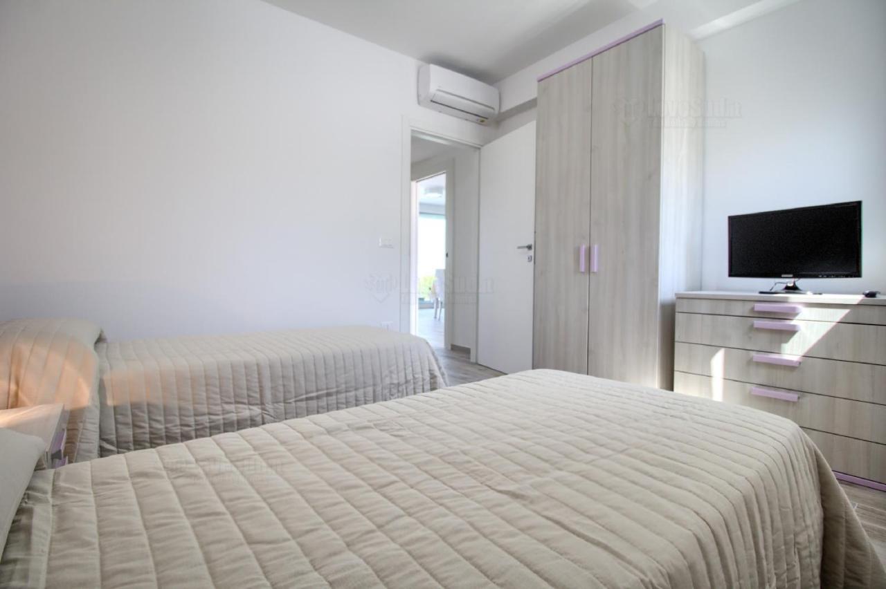 Jacuzzi Holiday Homes By Lovesud Santa Maria di Leuca Bagian luar foto